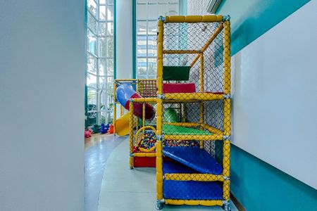 Área comum - Playground de apartamento para alugar com 4 quartos, 335m² em Vila Regente Feijó, São Paulo