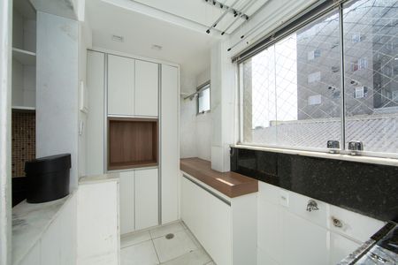 Apartamento à venda com 3 quartos, 78m² em Salgado Filho, Belo Horizonte