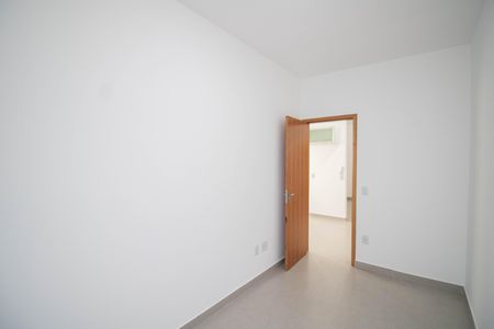 QUARTO 1 de apartamento para alugar com 2 quartos, 58m² em Parque Mandaqui, São Paulo
