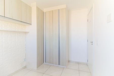 Quarto 1 de apartamento para alugar com 2 quartos, 41m² em Itaquera, São Paulo