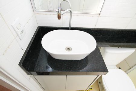 Apartamento para alugar com 45m², 2 quartos e 1 vaga Apartamento para alugar com 45m², 2 quartos e 1 vagaBanheiro