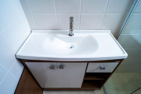 Apartamento para alugar com 52m², 2 quartos e 1 vaga Apartamento para alugar com 52m², 2 quartos e 1 vagaBanheiro