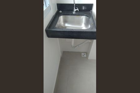 Área de serviço de apartamento para alugar com 2 quartos, 52m² em Vila Satúrnia, Campinas
