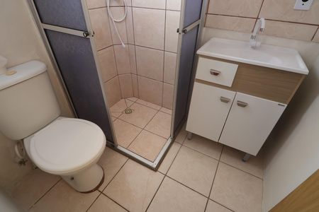 Banheiro  de apartamento à venda com 2 quartos, 40m² em Mato Grande, Canoas