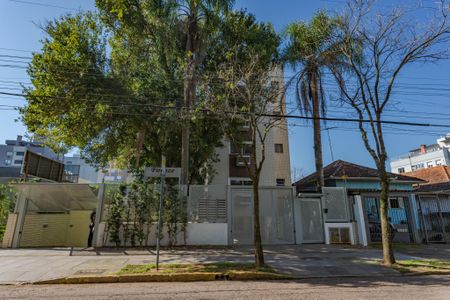 Fachada de apartamento à venda com 2 quartos, 63m² em Bom Jesus, Porto Alegre