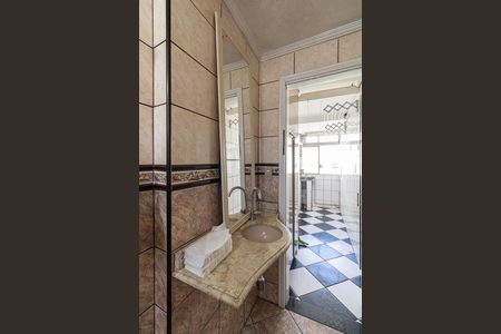 Banheiro de apartamento para alugar com 2 quartos, 49m² em Artur Alvim, São Paulo