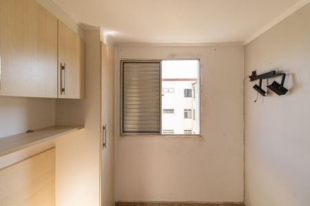Quarto 2 de apartamento para alugar com 2 quartos, 49m² em Artur Alvim, São Paulo