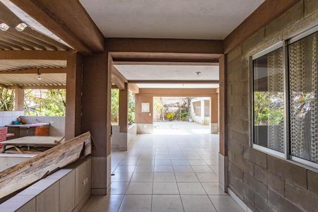Área externa  de casa à venda com 4 quartos, 850m² em Parque Doroteia, Diadema