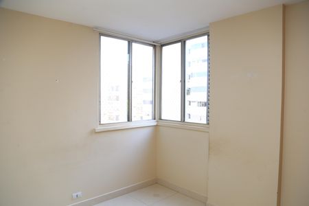 Quarto 2 de apartamento para alugar com 2 quartos, 69m² em Setor Oeste, Goiânia