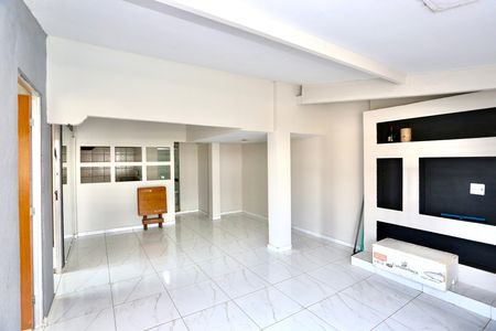 Casa para alugar com 2 quartos, 80m² em Conjunto Agua Branca, Contagem