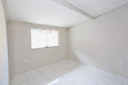 Quarto 1 de casa para alugar com 2 quartos, 80m² em Conjunto Agua Branca, Contagem