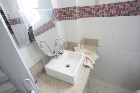 Banheiro da Suíte de casa para alugar com 3 quartos, 80m² em Tanque, Rio de Janeiro