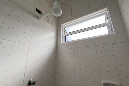 Banheiro de apartamento para alugar com 1 quarto, 60m² em Vila Tijuco, Guarulhos