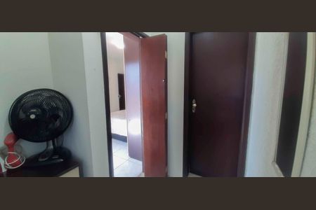 Casa à venda com 205m², 4 quartos e 2 vagas
