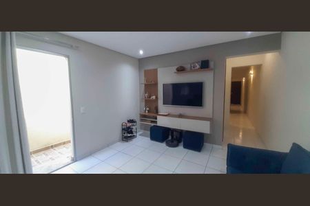 Casa à venda com 205m², 4 quartos e 2 vagas