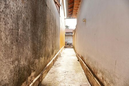Casa para alugar com 70m², 3 quartos e 1 vagaCorredor 