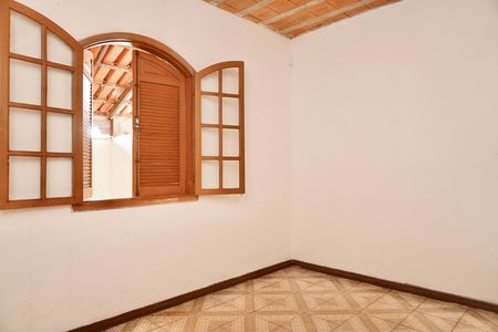 Casa para alugar com 70m², 2 quartos e 3 vagasQuarto 2
