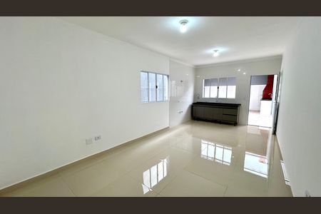 Cozinha de casa para alugar com 3 quartos, 145m² em Jardim Presidente Dutra, Guarulhos