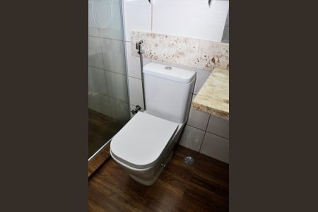 Banheiro Social de casa para alugar com 2 quartos, 80m² em Parque Taipas, São Paulo