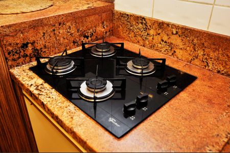 Cozinha  de casa para alugar com 2 quartos, 80m² em Parque Taipas, São Paulo