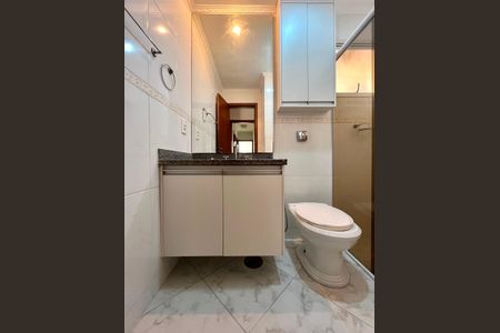 Apartamento à venda com 93m², 3 quartos e 1 vaga Apartamento à venda com 93m², 3 quartos e 1 vagaBanheiro da Suíte
