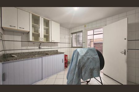 Casa de condomínio à venda com 116m², 3 quartos e 1 vaga