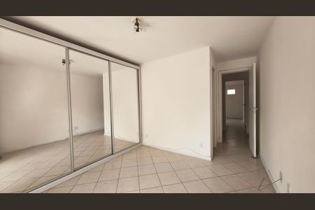Casa de condomínio à venda com 116m², 3 quartos e 1 vaga