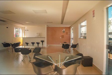 Apartamento para alugar com 42m², 2 quartos e 1 vagaÁrea comum - Salão de festas