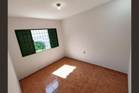 Quarto de casa para alugar com 3 quartos, 115m² em Jardim Karaíba, Uberlândia