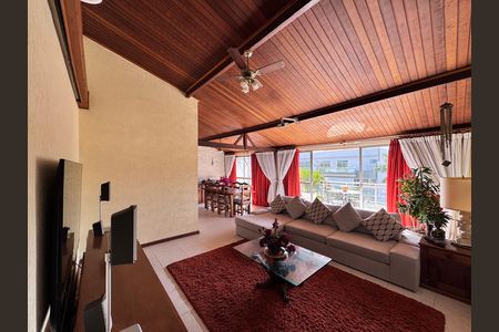Apartamento para alugar com 3 quartos, 254m² em Recreio dos Bandeirantes, Rio de Janeiro