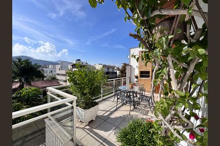 Varanda de apartamento para alugar com 3 quartos, 254m² em Recreio dos Bandeirantes, Rio de Janeiro
