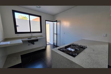 Cozinha  de casa à venda com 3 quartos, 157m² em Vila Rica, Lagoa Santa