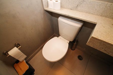 Lavabo de casa de condomínio para alugar com 2 quartos, 70m² em Paisagem Renoir, Cotia