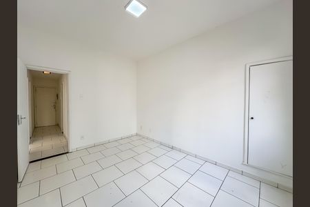 Apartamento para alugar com 56m², 2 quartos e sem vaga