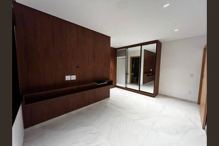 Apartamento para alugar com 3 quartos, 80m² em Setor Marista, Goiânia