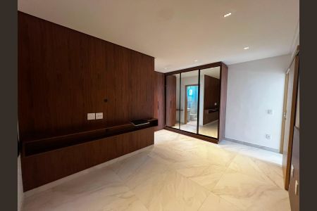 Apartamento para alugar com 3 quartos, 80m² em Setor Marista, Goiânia