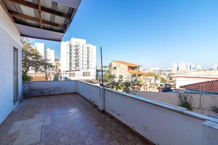 Quintal do Quarto de casa para alugar com 1 quarto, 55m² em Vila Carbone, São Paulo
