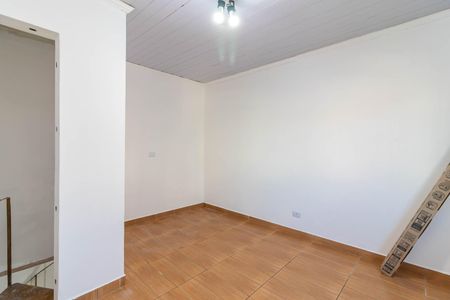 Quarto de casa para alugar com 1 quarto, 55m² em Vila Carbone, São Paulo