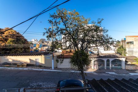 Quarto - Vista de casa para alugar com 1 quarto, 55m² em Vila Carbone, São Paulo