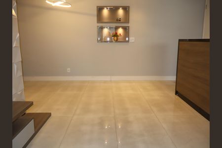Sala de apartamento para alugar com 3 quartos, 85m² em Vila Ema, São Paulo