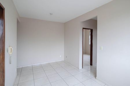 Sala de apartamento à venda com 2 quartos, 55m² em São Joaquim, Contagem