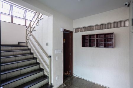 Entrada de apartamento à venda com 2 quartos, 55m² em São Joaquim, Contagem