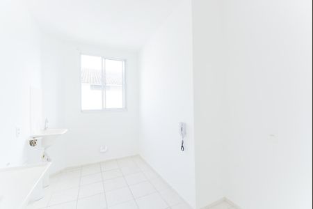 Cozinha de apartamento para alugar com 2 quartos, 48m² em Jardim Sao Domingos, Guarulhos