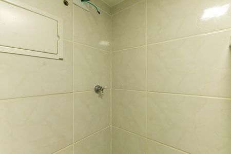 Banheiro de kitnet/studio à venda com 1 quarto, 35m² em Vila Granada, São Paulo