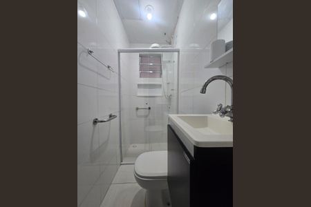 Banheiro de casa à venda com 2 quartos, 100m² em Conjunto Residencial Jardim Canaa, São Paulo