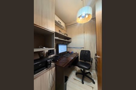 Escritório de apartamento à venda com 3 quartos, 112m² em Buritis, Belo Horizonte