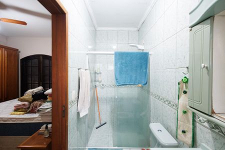 Casa de condomínio para alugar com 125m², 3 quartos e 2 vagas Casa de condomínio para alugar com 125m², 3 quartos e 2 vagasBanheiro da Suíte
