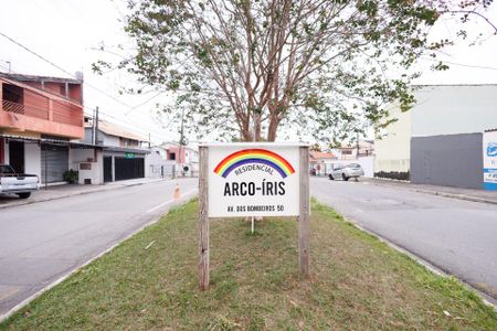 Casa de condomínio para alugar com 125m², 3 quartos e 2 vagas Casa de condomínio para alugar com 125m², 3 quartos e 2 vagasFachada do Residencial