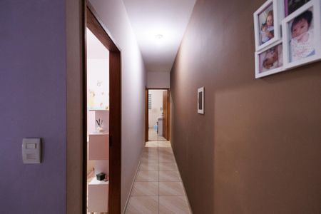 Casa de condomínio para alugar com 125m², 3 quartos e 2 vagas Casa de condomínio para alugar com 125m², 3 quartos e 2 vagasCorredor