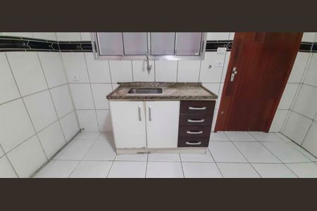 Casa para alugar com 40m², 1 quarto e 1 vaga